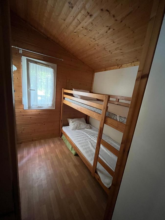 Chalet Agreable En Bord En De Mer. Le Port-des-Barques Exteriör bild