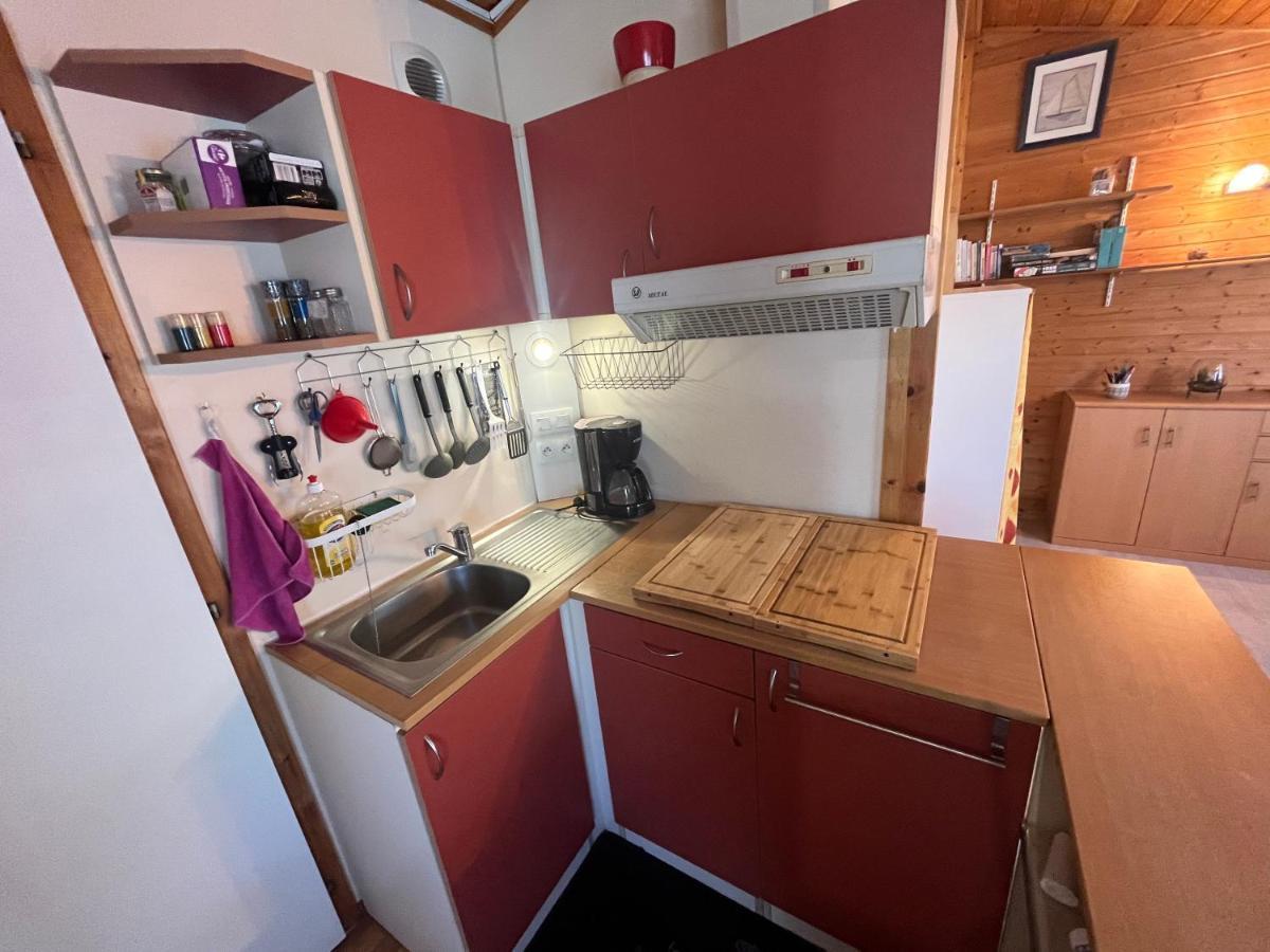 Chalet Agreable En Bord En De Mer. Le Port-des-Barques Exteriör bild